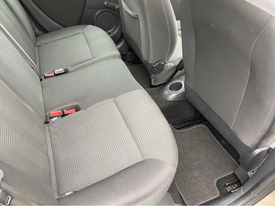 2010 Renault Clio 1.1L Other For Sale Images