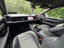 2024 Porsche Cayenne 3L Petrol Plug-in Hybrid For Sale Images