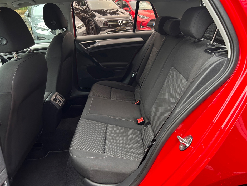 2019 Volkswagen Golf 1L Petrol For Sale Images
