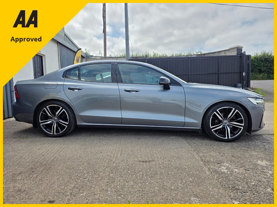 2020 Volvo S60 2L Petrol For Sale Images