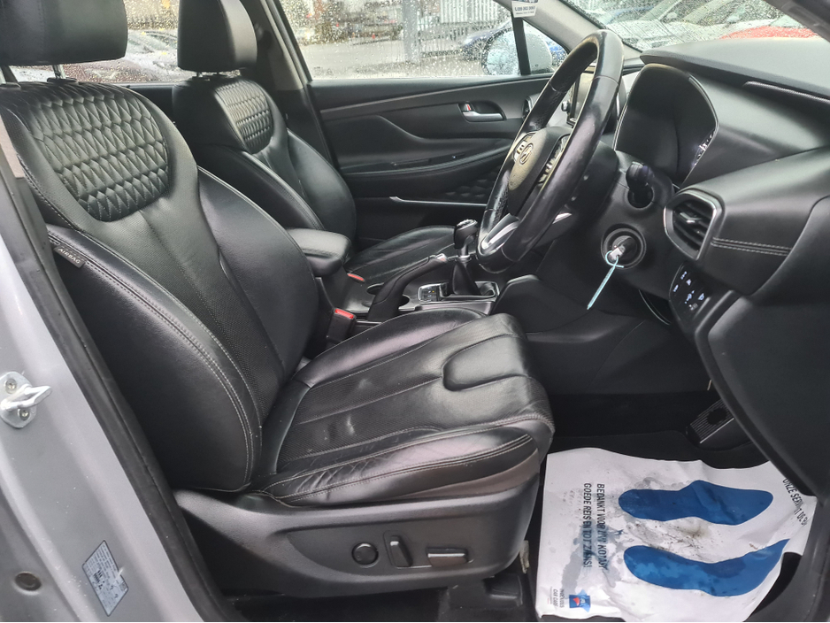2019 Hyundai Santa Fe 2.2L Diesel For Sale Images
