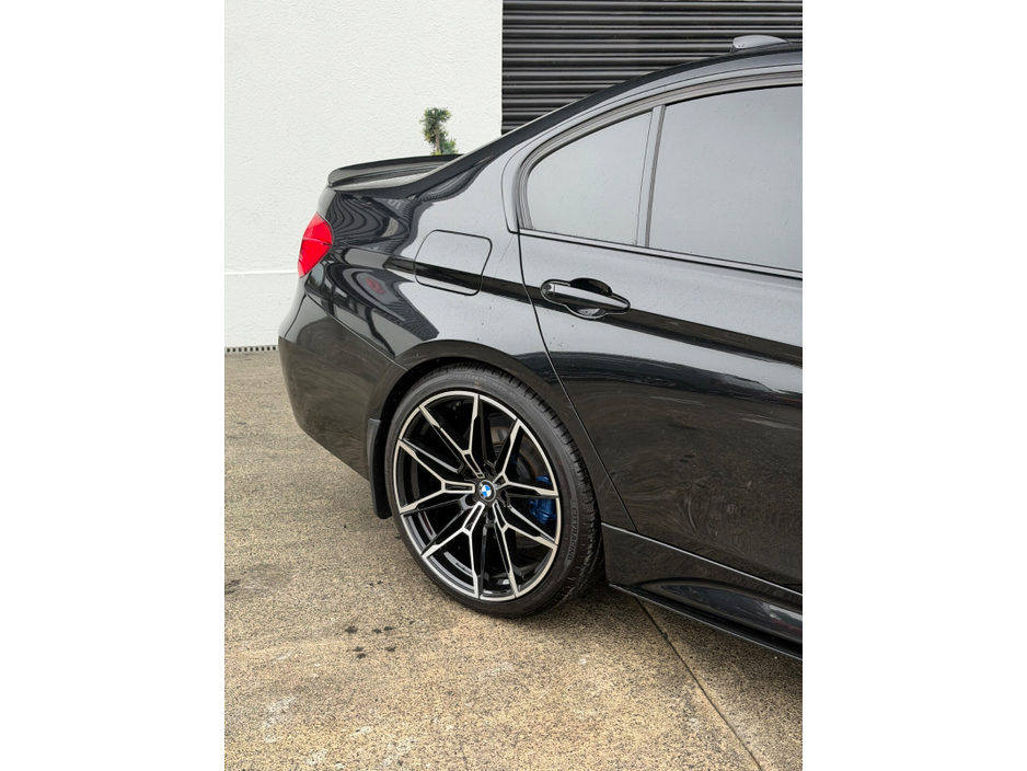 2019 BMW 3 Series 2L Diesel For Sale Images