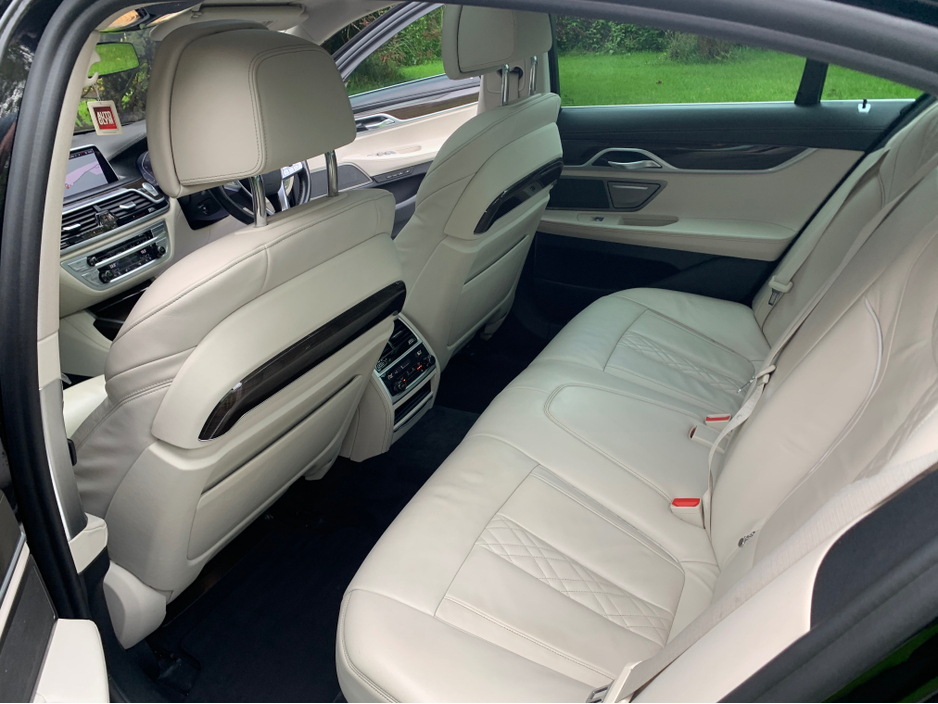 2019 BMW 7 Series 3L Diesel For Sale Images