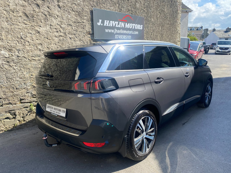 2021 Peugeot 5008 1.5L Diesel For Sale Images
