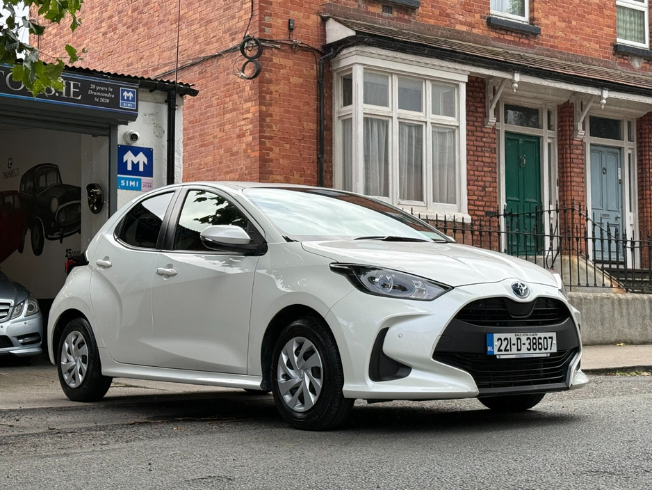 2022 Toyota Yaris 1.5L Petrol Hybrid For Sale Images