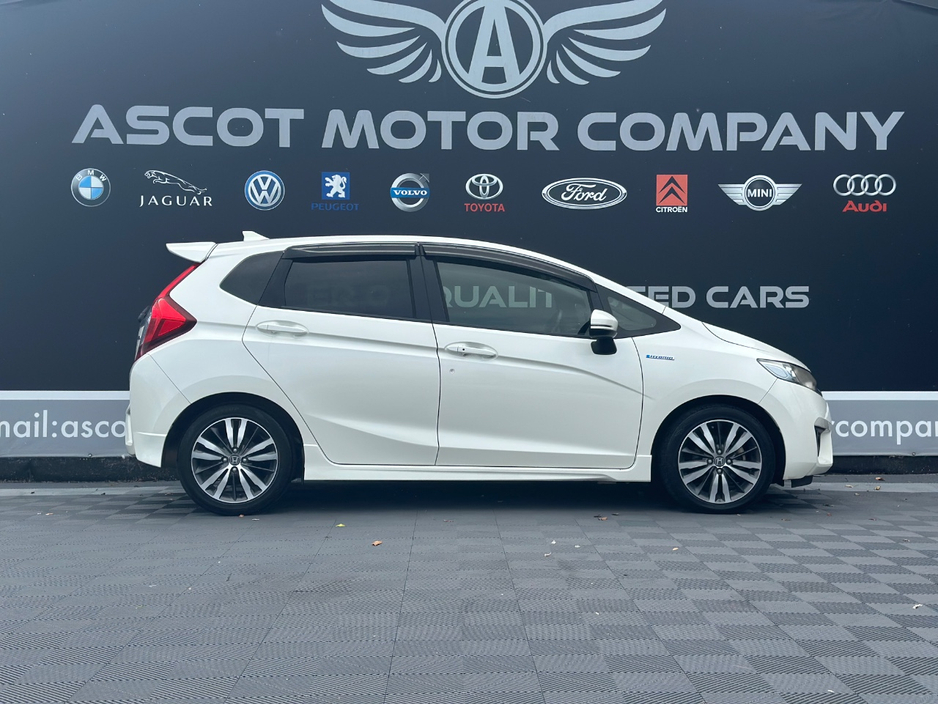 2013 Honda Fit 1.5L Petrol Hybrid For Sale Images