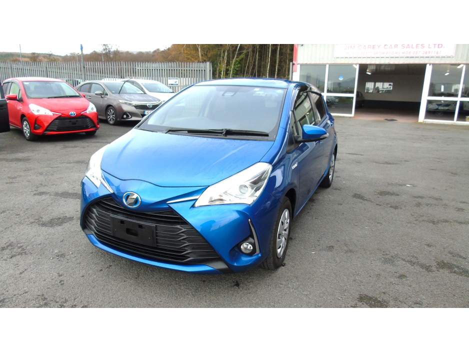 2017 Toyota Vitz 1.5L Petrol Hybrid from Jim Carey Car Sales