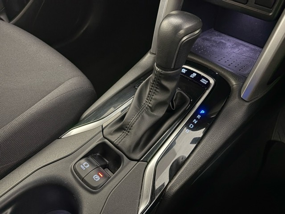 Toyota Corolla Cross Sport Hybrid — thumbnail 14