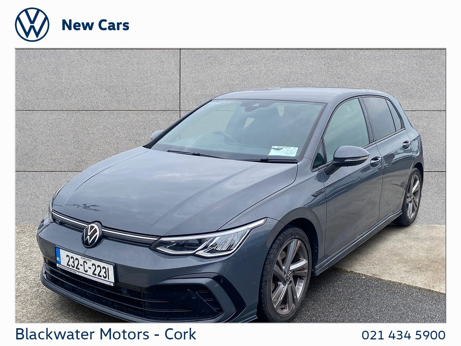 Volkswagen Golf 1.5TSI 130BHP 5DR R-LINE WITH REAR VIEW CAMERA, WINTER PACK & BERGAMO ALLOYS — thumbnail 11