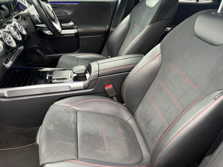 2021 Mercedes-Benz GLB 2L Diesel For Sale Images