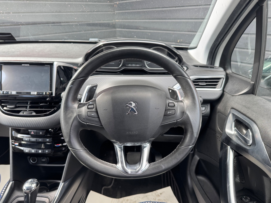 Peugeot 2008 1.2 ACTIVE AUTO 5DR — thumbnail 14