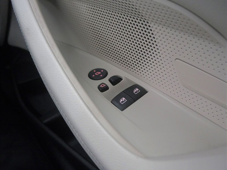 BMW 4 Series 420d M Sport Coupe — thumbnail 21