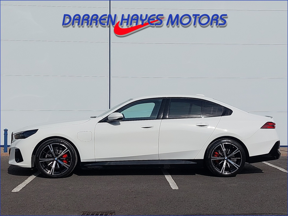 2025 BMW 5 Series 2L Petrol Plug-in Hybrid For Sale Images