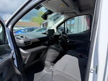 2024 Peugeot Partner 1.5L Diesel For Sale Images