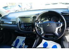 2017 Mitsubishi Outlander 2L Petrol Hybrid For Sale Images
