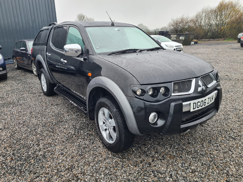 Mitsubishi L200 WARRIOR DI-D D/C