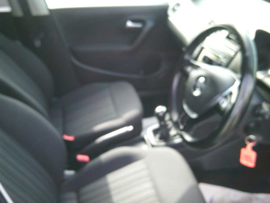 2016 Volkswagen Polo 1L Petrol For Sale Images