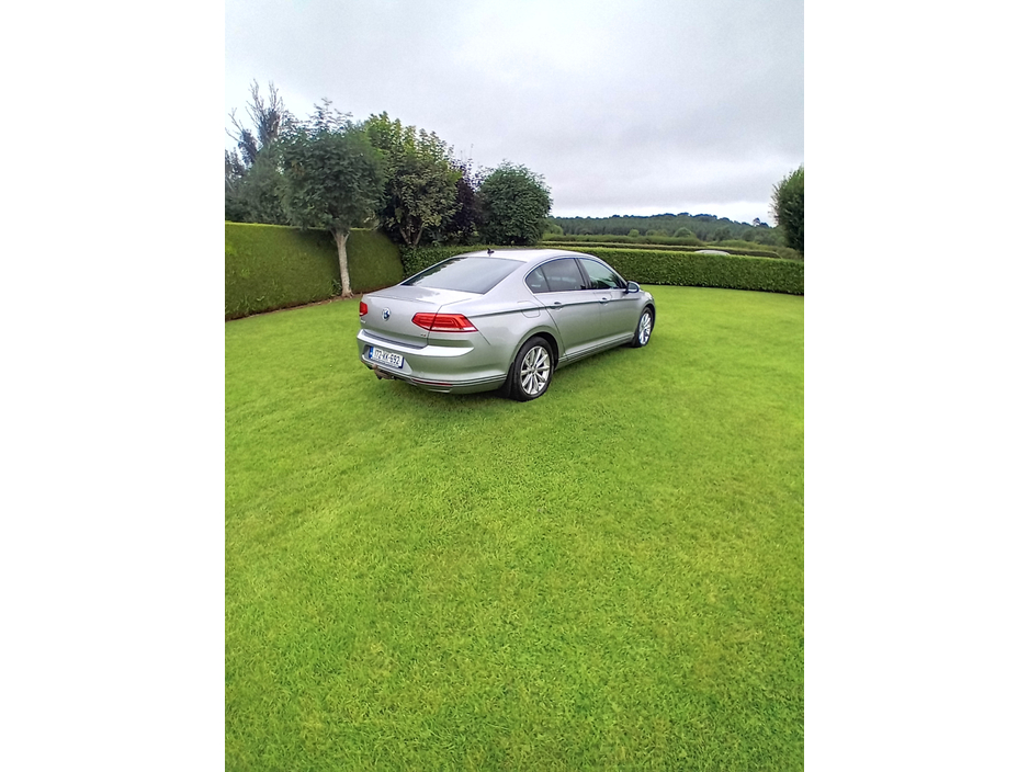 2017 Volkswagen Passat 1.6L Diesel For Sale Images