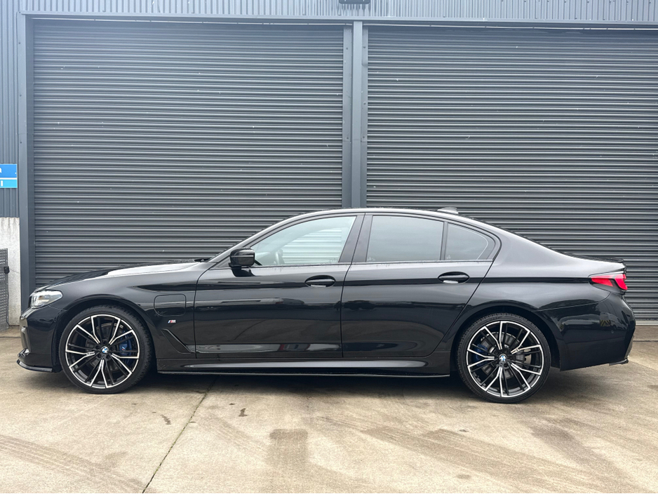 2021 BMW 5 Series 2L Petrol Plug-in Hybrid For Sale Images