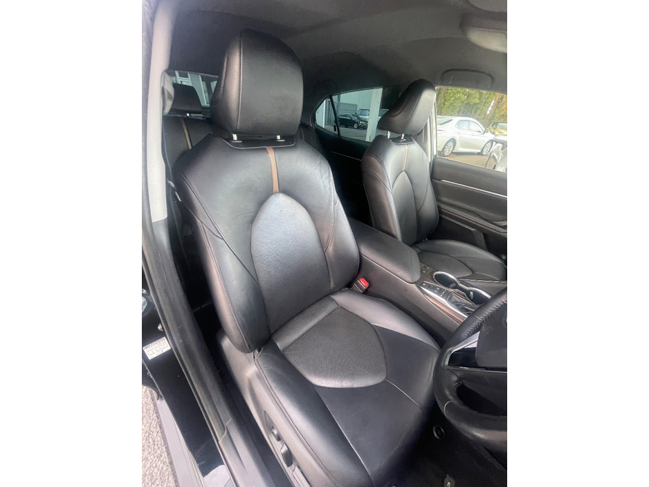 2019 Toyota Camry 2.5L Petrol Hybrid For Sale Images