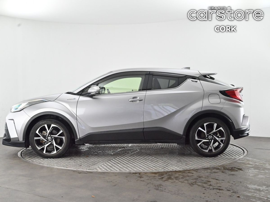 Toyota C-HR — thumbnail 6