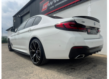 2023 BMW 5 Series 2.0L Diesel Hybrid For Sale Images
