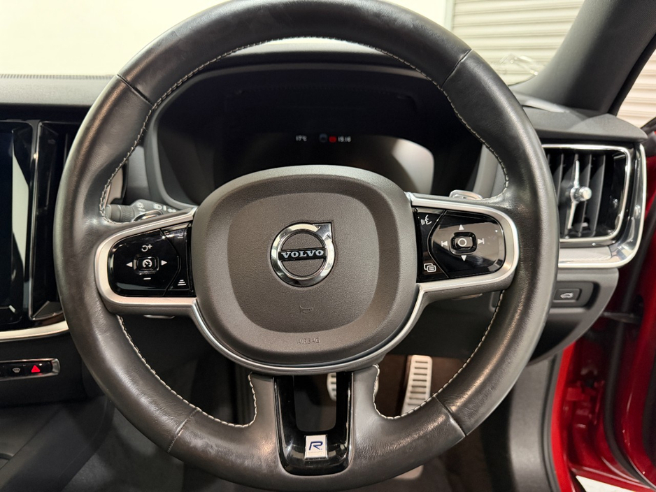 2019 Volvo S60 2L Petrol For Sale Images