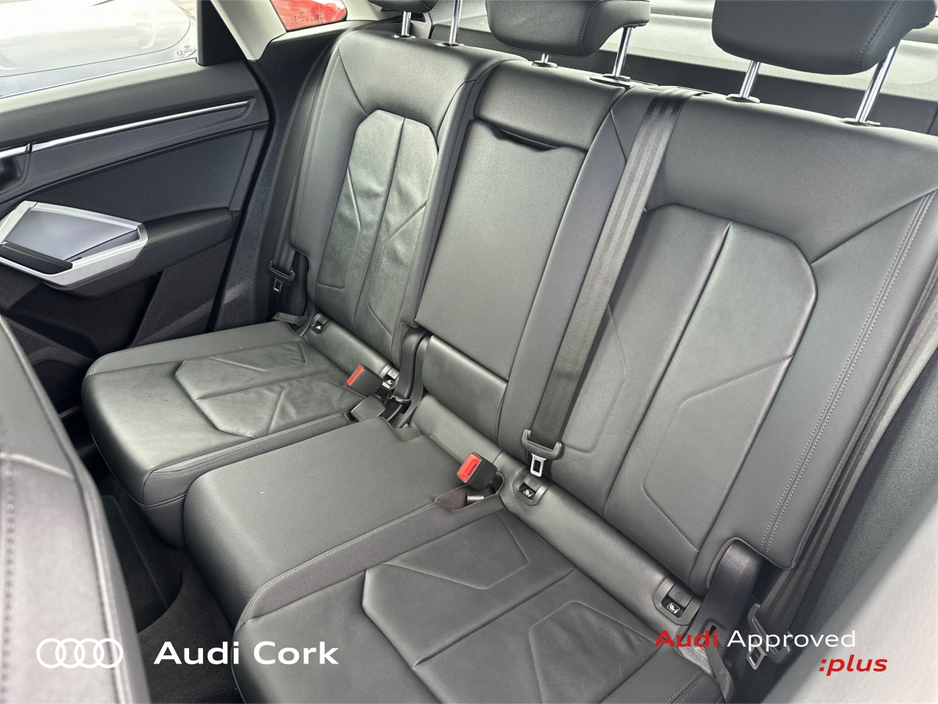 Audi Q3 2.0 35TDI 150BHP SE AUTOMATIC WITH COMFORT PACK — thumbnail 13