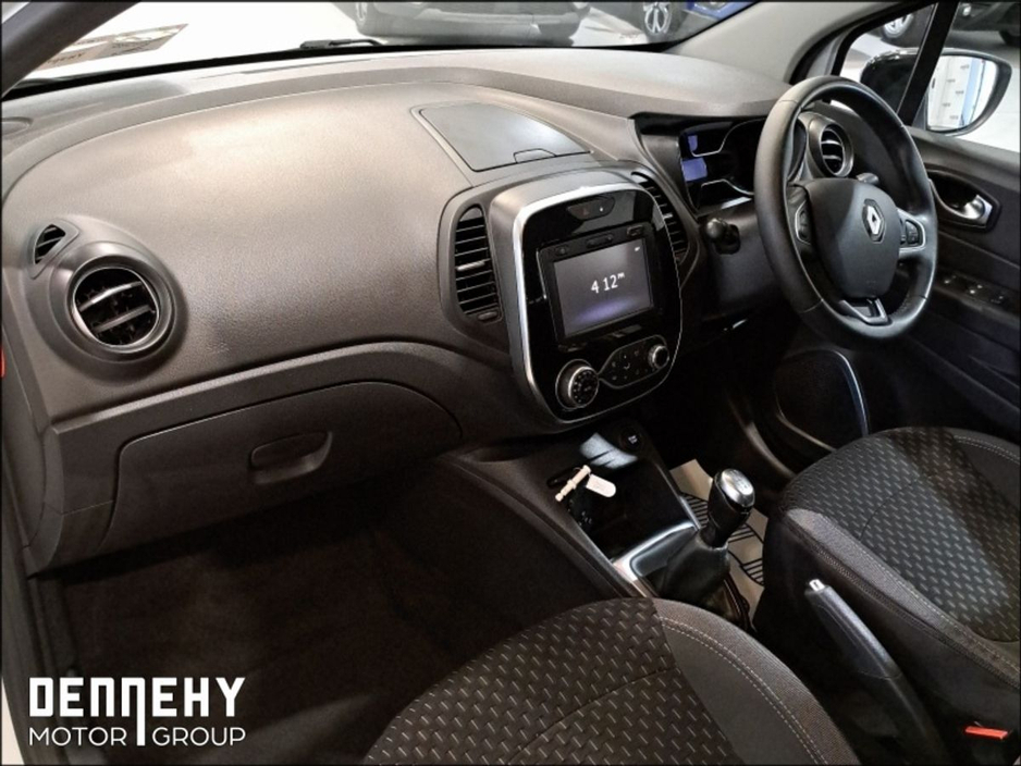 Renault Captur Tce 90 DYNAMIQUE NAV, €47.77 P/W — thumbnail 27