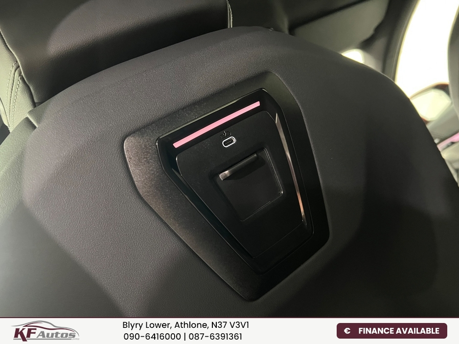 2025 BMW 5 Series 2L Petrol Plug-in Hybrid For Sale Images