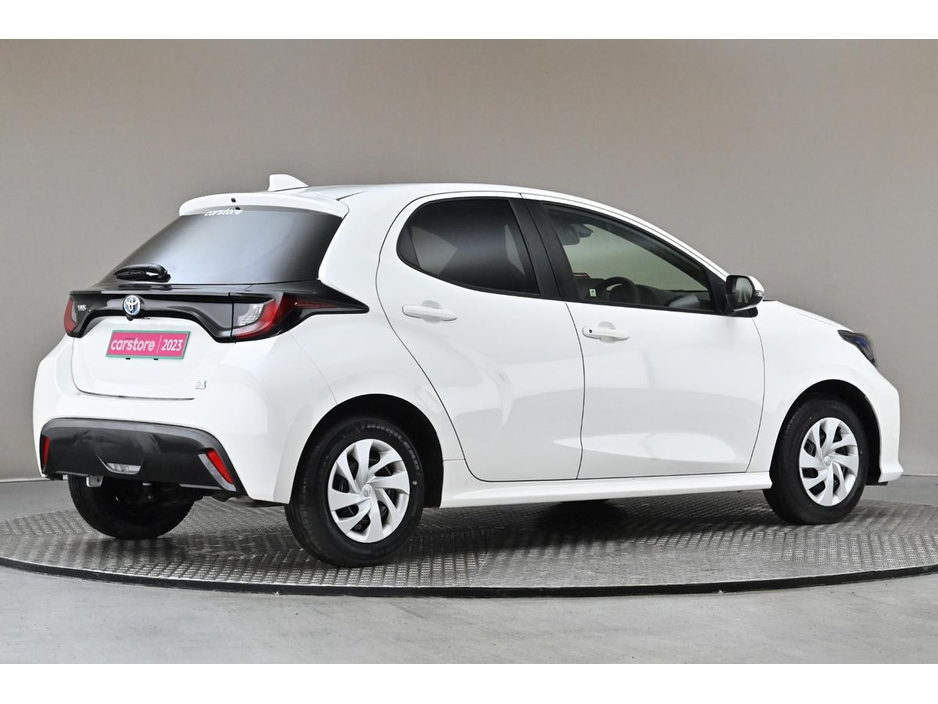 Toyota Yaris 1.5 PETROL HYBRID *REVERSE CAM* — thumbnail 10