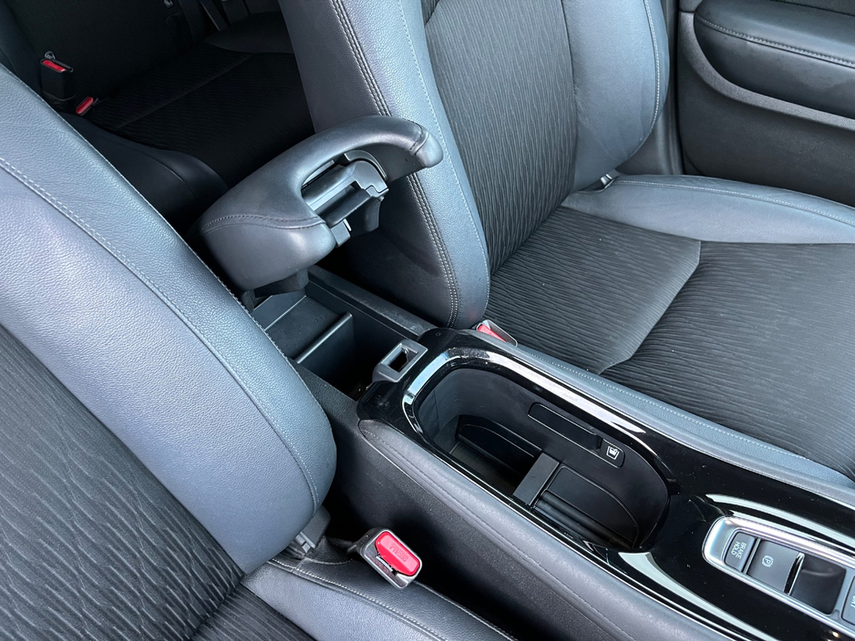2018 Honda Vezel 1.5L Petrol Hybrid For Sale Images