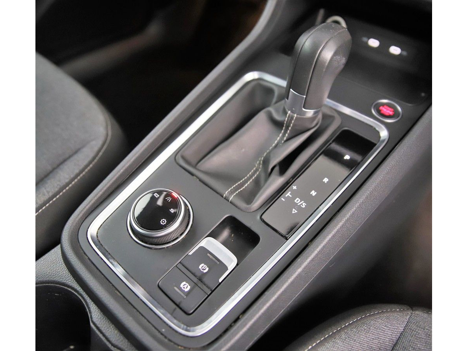 SEAT Ateca 2.0TDI 150HP DSG SE+ *SAT NAV*REVERSE CAM* — thumbnail 21