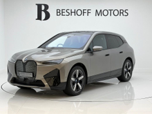 BMW iX 40 M-SPORT X-DRIVE=LOW MILES//HUGE SPEC//AS NEW=BMW WARRANTY UNTIL 01/2028=TAILORED FINANCE PACKAGES INCL PCP AVAILABLE=TRADE IN'S WELCOME