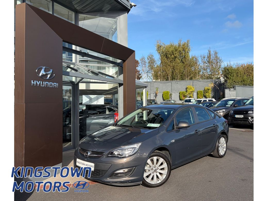 Opel Astra SC 1.4I 100PS 4DR