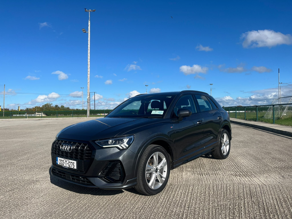 2023 Audi Q3 2L Diesel For Sale Images
