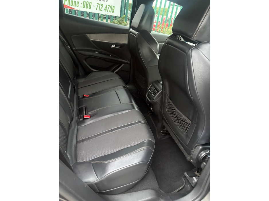 2022 Peugeot 3008 1.6L Petrol Plug-in Hybrid For Sale Images