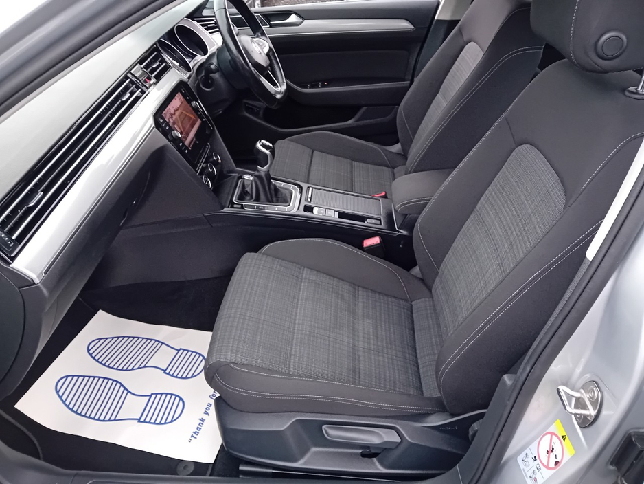 2021 Volkswagen Passat 2L Diesel For Sale Images