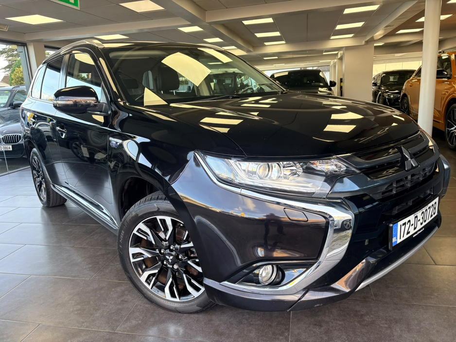 2017 Mitsubishi Outlander 2L Petrol Plug-in Hybrid For Sale Images