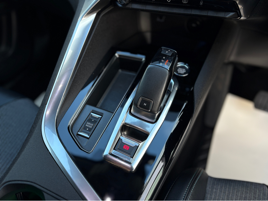 2022 Peugeot 3008 1.5L Diesel For Sale Images