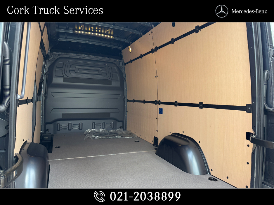 Used Mercedes-Benz Sprinter 319.36 Select 30 Premium Limited Edition  (2025)