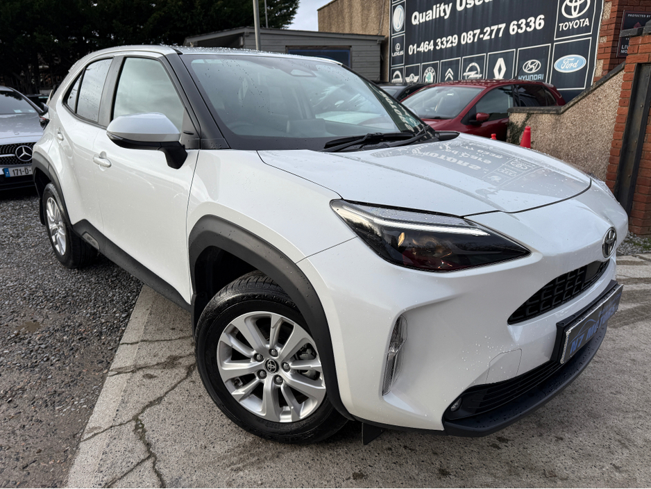 2025 Toyota Yaris Cross For Sale Images