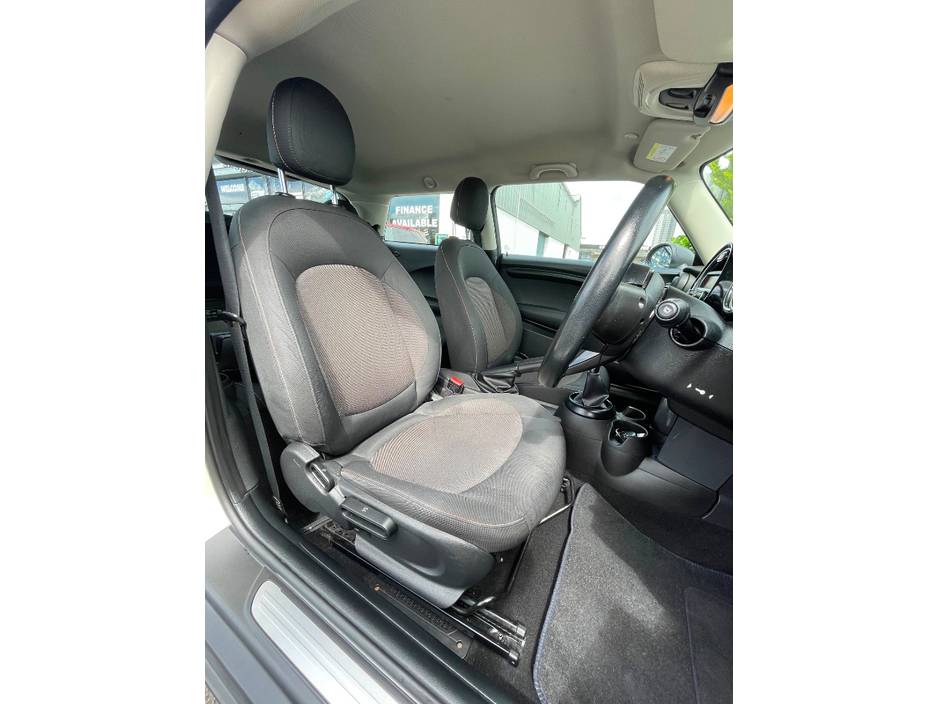 MINI Hatch D XN12 2DR ONE — thumbnail 6