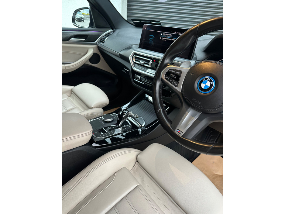 2022 BMW X3 2L Petrol Plug-in Hybrid For Sale Images