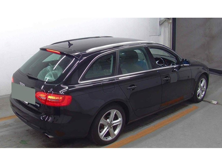 Audi A4 2.0 Petrol Auto Saloon — thumbnail 3