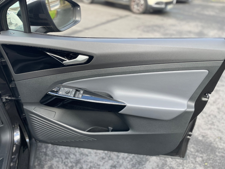 2023 Volkswagen ID.4 0L Electric For Sale Images