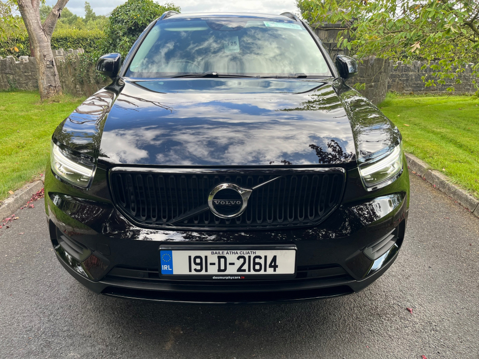 2019 Volvo XC40 2L Diesel For Sale Images