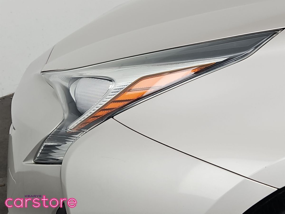 Toyota Prius 1.8 Hybrid Auto — thumbnail 17