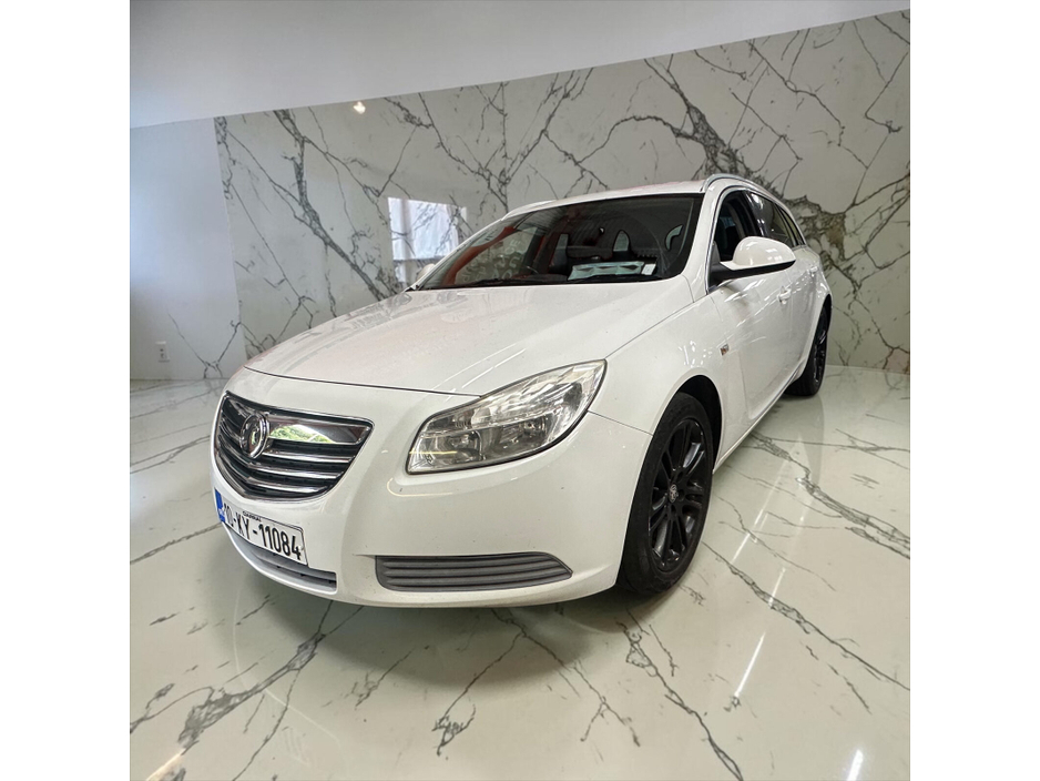 2010 Vauxhall Insignia 2L Diesel For Sale Images