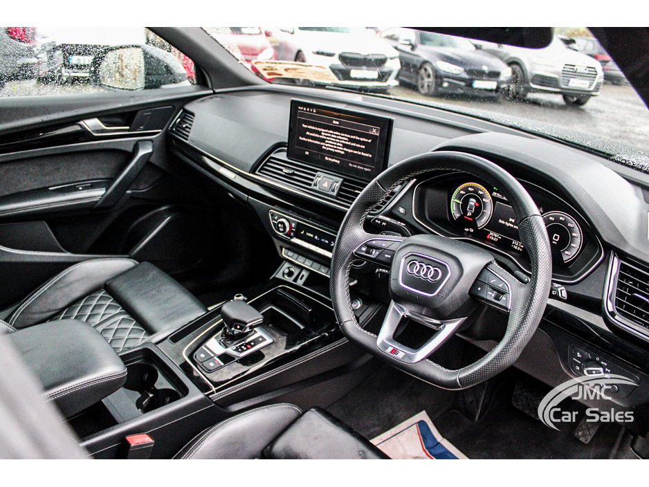 2023 Audi Q5 2L Petrol Hybrid For Sale Images